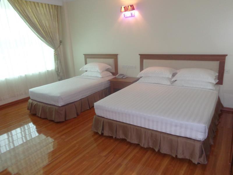 Apex Hotel Naypyidaw Buitenkant foto